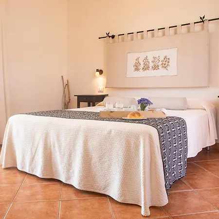 Фермерский дом Rurale Lu Salconi Bassacutena