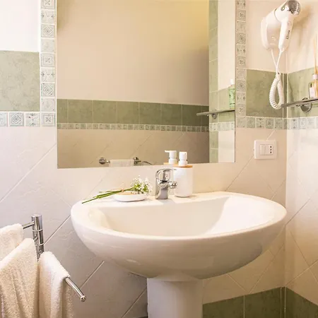 Фермерский дом Rurale Lu Salconi Bassacutena