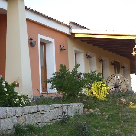 Rurale Lu Salconi Bassacutena